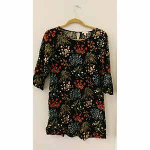 Charming Charlie Size L Black Floral Dress Tunic